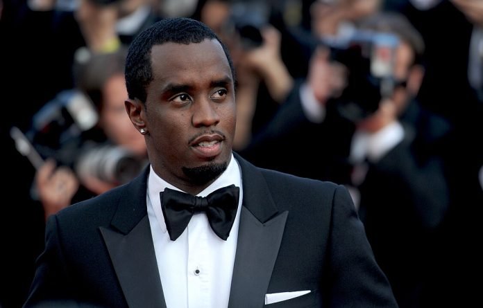 More details Sean Combs sur le tapis rouge du Festival de Cannes, le 19 mai 2012