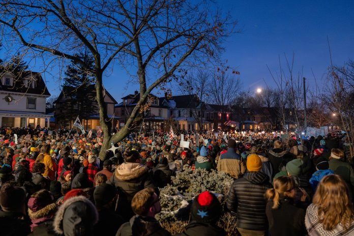 Large vigil after ICE Agent kills in Minneapolis
