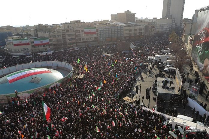 12_January_demonstrations_in_Tehran_(107)