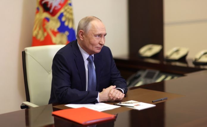 Putin meets with permanent members of the security council
