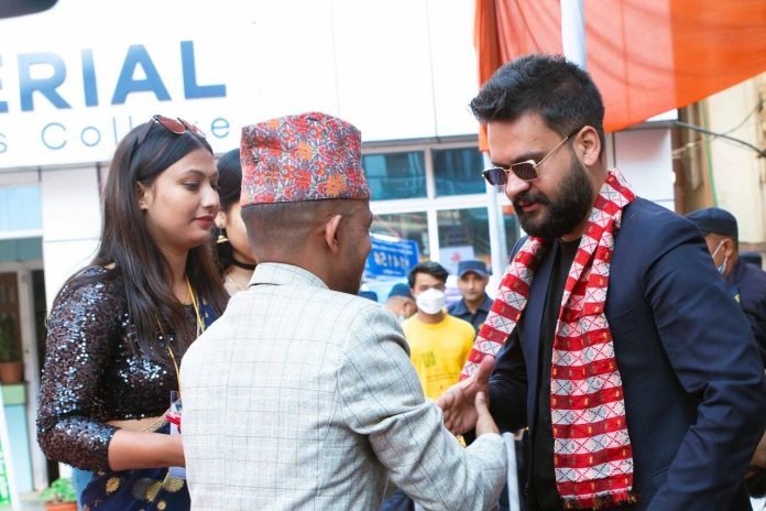 Balen Shah at Kathmandu Trash Collection Race Program 2022