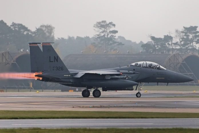 F15_Eagle_-_RAF_Lakenheath_(37835332816)