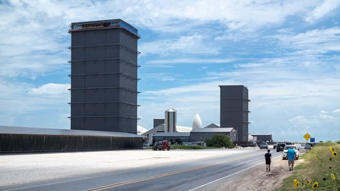 USA_-_Texas_-_Boca_Chica_-_Starbase_(51285307187)