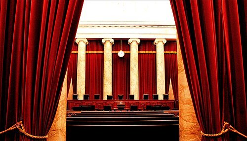 500px-Inside_the_United_States_Supreme_Court