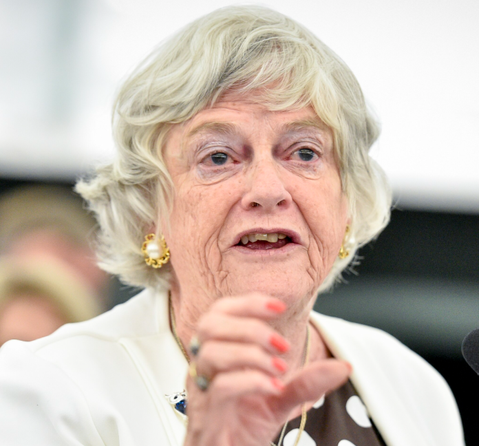 Ann Widdecombe