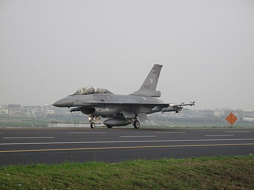 500px-F-16_Block20_from_VOA