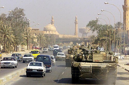 USMarineTankinBaghdad